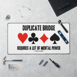 Die Doppelbrücke erfordert viel mentalen Power Schreibtischunterlage