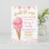 Die doppelte Schotte-Zwillingsschwester-Geburtstag Einladung (Stehend Vorderseite)