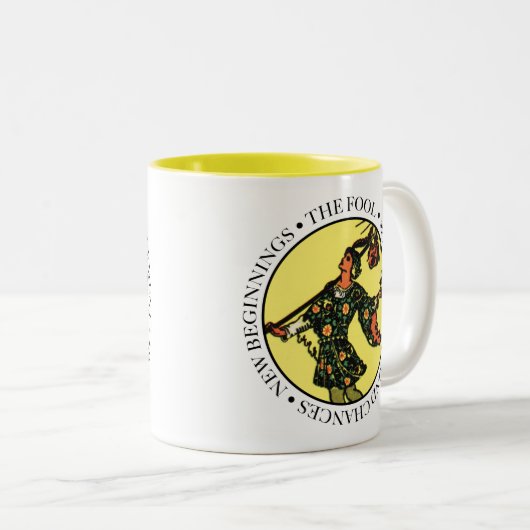 Die Dummkopf-Tasse mit Text Zweifarbige Tasse (VorderseiteRechts)