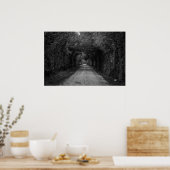 Die dunkle Straße Poster (Küche)