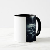 Die dunkle Tasse der Stadt (VorderseiteRechts)