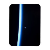 Die dünne Atmosphäre der Erde und ein blühender Mo Magnet (Vertikal)