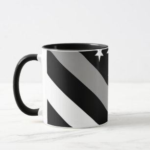 Die dünne silberne Linie Flagge Tasse