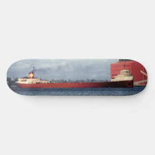 Die Edmund Fitzgerald mit Besatzungsnamen Skateboard