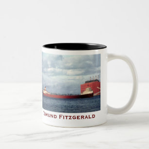 Die Edmund Fitzgerald mit Besatzungsnamen Zweifarbige Tasse