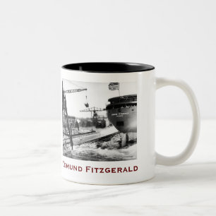 Die Edmund Fitzgerald mit Besatzungsnamen Zweifarbige Tasse