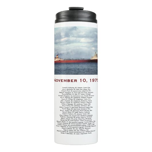 Die Edmund Fitzgerald mit Crew-Namen Tasse (Vorderseite)