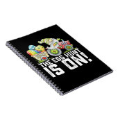 Die Eierjagd ist an sonnigen Ostern. Notizblock (Rechte Seite)