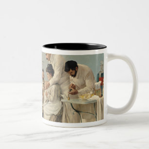 Die Einfügung eines Rohrs Zweifarbige Tasse