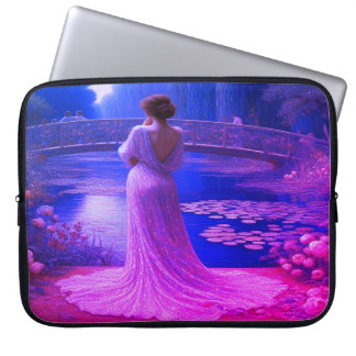 Die elegante Frau ist eine Purple Reign Electronic Laptopschutzhülle
