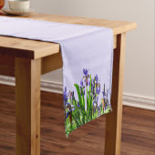 DIE ELEGANTE IRIS-BLUME    KURZER TISCHLÄUFER (Beispiel)