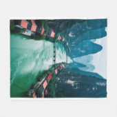 Die Embrace der Natur - Landschaftliche Flusslands Fleecedecke (Vorderseite (Horizontal))