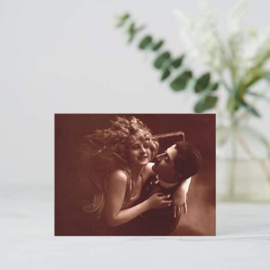 Die Embrace Postkarte (Stehend Vorderseite)