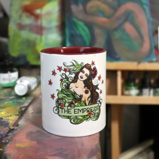 Die Empress-Tarot-Karte Tasse