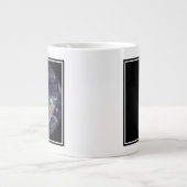 Die Erde an ihrem Äquinoktium. Jumbo-Tasse (Vorderseite)