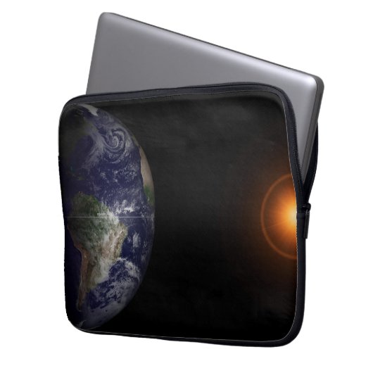 Die Erde an ihrem Äquinoktium. Laptopschutzhülle (Vorderseite Links)