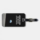 Die Erde erhebt sich über dem Mondlicht. Gepäckanhänger (Rückseite horizontal)