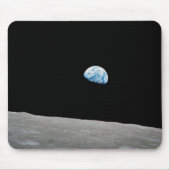 Die Erde erhebt sich über dem Mondlicht. Mousepad (Vorne)