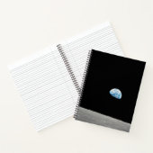 Die Erde erhebt sich über dem Mondlicht. Notizblock (Innenseite)