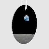 Die Erde erhebt sich über dem Mondlicht. Ornament (Vorderseite)