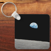 Die Erde erhebt sich über dem Mondlicht. Schlüsselanhänger (Vorderseite)