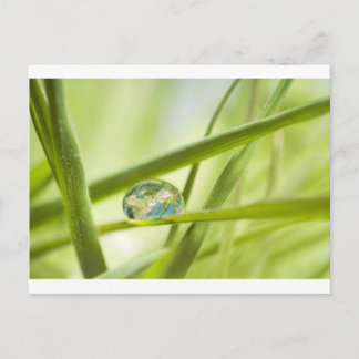 Die Erde im Tropfen Postkarte