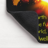 Die Erde ist des Herrn - Psalm 24:1 Mousepad (Ecke)