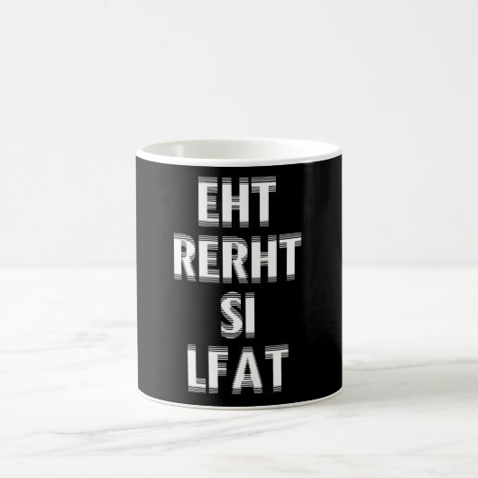 Die Erde ist flach Kaffeetasse (Mittel)