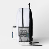 Die Erde ist heute geschlossen | Funny Quote Desig Bedruckter Rucksack (Rechts)