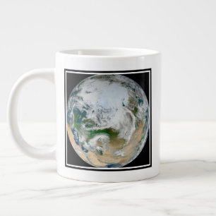 Die Erde mit der Arktis, Europa und Asien. Jumbo-Tasse