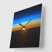 Die Erde Sonnenaufgang vom Rand der Uhr des Weltra (Winkel)