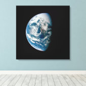 Die Erde wurde aus dem Apollo 13 Raumfahrzeug geno Leinwanddruck (Insitu (Holzboden))