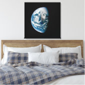 Die Erde wurde aus dem Apollo 13 Raumfahrzeug geno Leinwanddruck (Insitu (Schlafzimmer))
