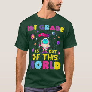 Die erste Klasse ist aus dieser Welt Niedlichen As T-Shirt
