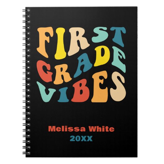 Die erste Klasse vibes zurück in die Schule Notizblock (Vorderseite)