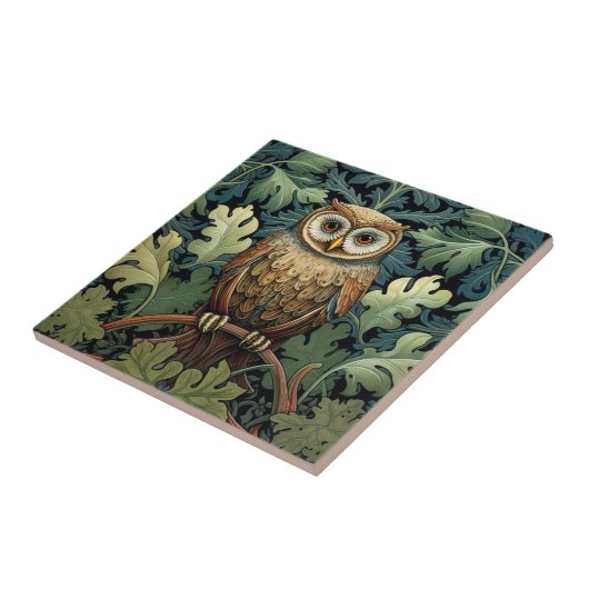 Die Eule auf einem Eichenbaum Fliese (Seite)
