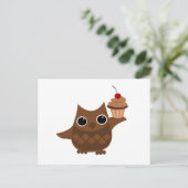 Die Eule und der Cupcake Postkarte (Stehend Vorderseite)
