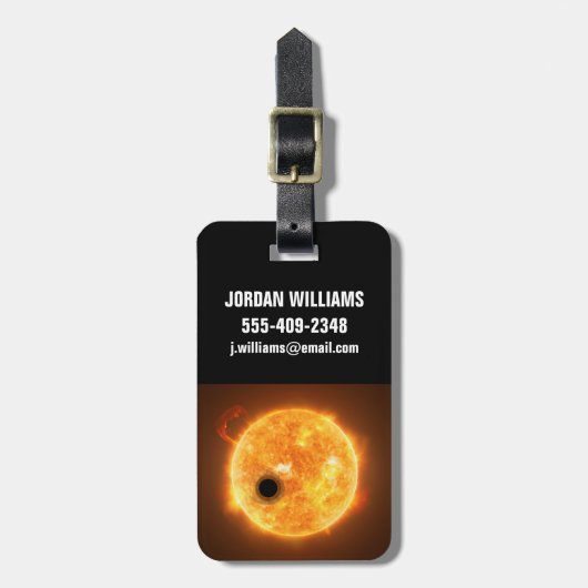 Die Exoplanet Wasp-107b ist ein Gasriese Gepäckanhänger (Vorderseite vertikal)