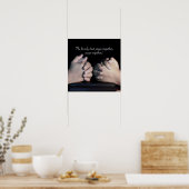 Die Familie betet zusammen.. Poster (Küche)