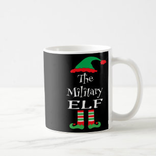 Die Familie der Militärelf-Weihnachten passt zu de Kaffeetasse