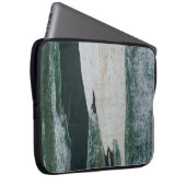 Die Farben Grün, Schwarz und Beige Laptopschutzhülle (Vorne Rechts)