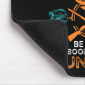 Die Fischerei wird bald auf die Jagd 2 Mousepad (Ecke)