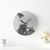 Die Flagge auf Iwo Jima Große Wanduhr (Zuhause)
