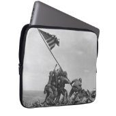 Die Flagge auf Iwo Jima Laptopschutzhülle (Vorne Rechts)
