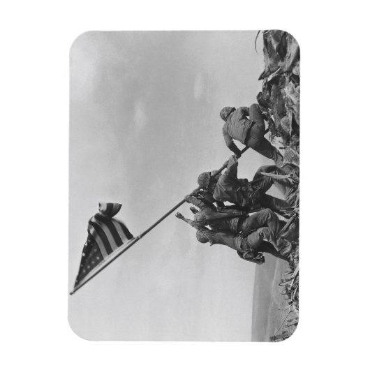 Die Flagge auf Iwo Jima Magnet (Vertikal)