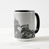 Die Flagge auf Iwo Jima Tasse (VorderseiteRechts)