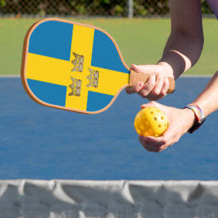 Die Flagge Schwedens mit Drei Kronen Schwedens wur Pickleball Schläger
