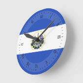 Die Flagge von El Salvador Runde Wanduhr (Winkel)