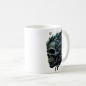 Die Flamme des Lebens: Ein Schädeldesign. Kaffeetasse (VorderseiteRechts)