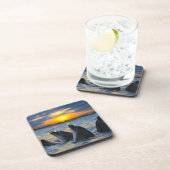 Die Flasche-gerochenen Delphine im Getränkeuntersetzer (Rechte Seite)